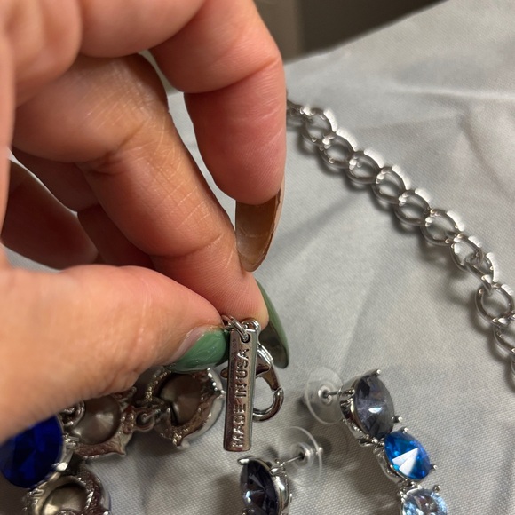 Oscar the la renta vintage Elegant Blue and Silver Jewelry Set - Picture 8 of 10